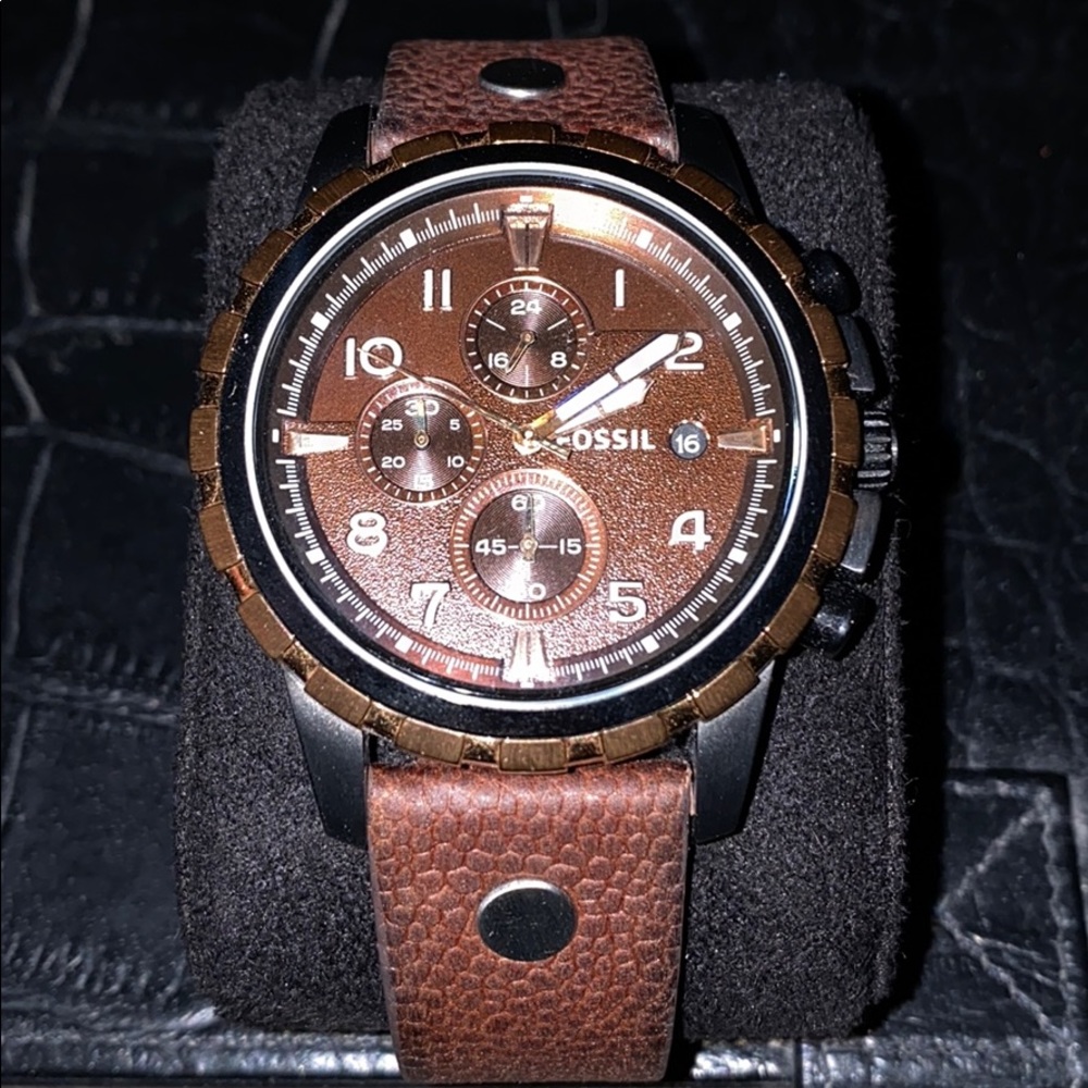 Fossil watch